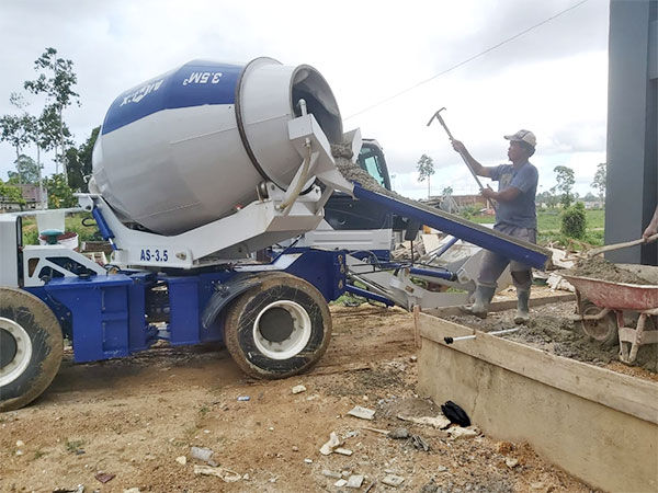 AS3.5 Mixer beton self-loading Indonesia